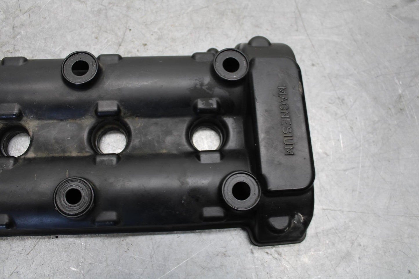 1997 Suzuki GSXR750 ENGINE TOP END CYLINDER HEAD COVER BB527