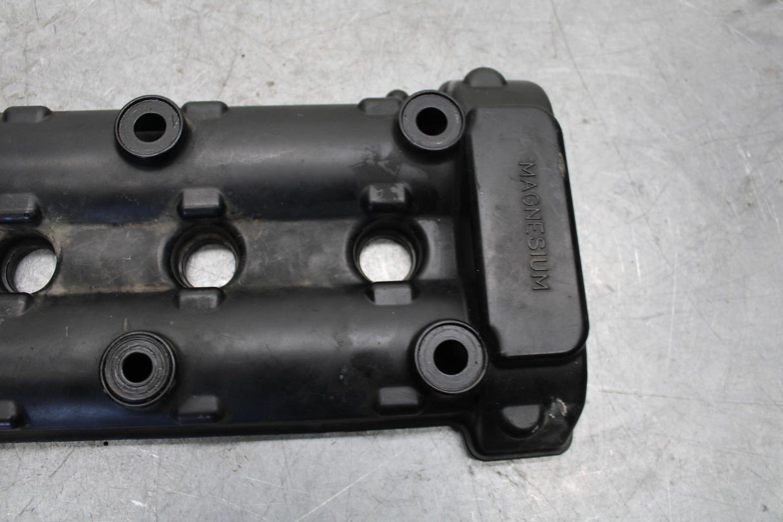 1997 Suzuki GSXR750 ENGINE TOP END CYLINDER HEAD COVER BB527