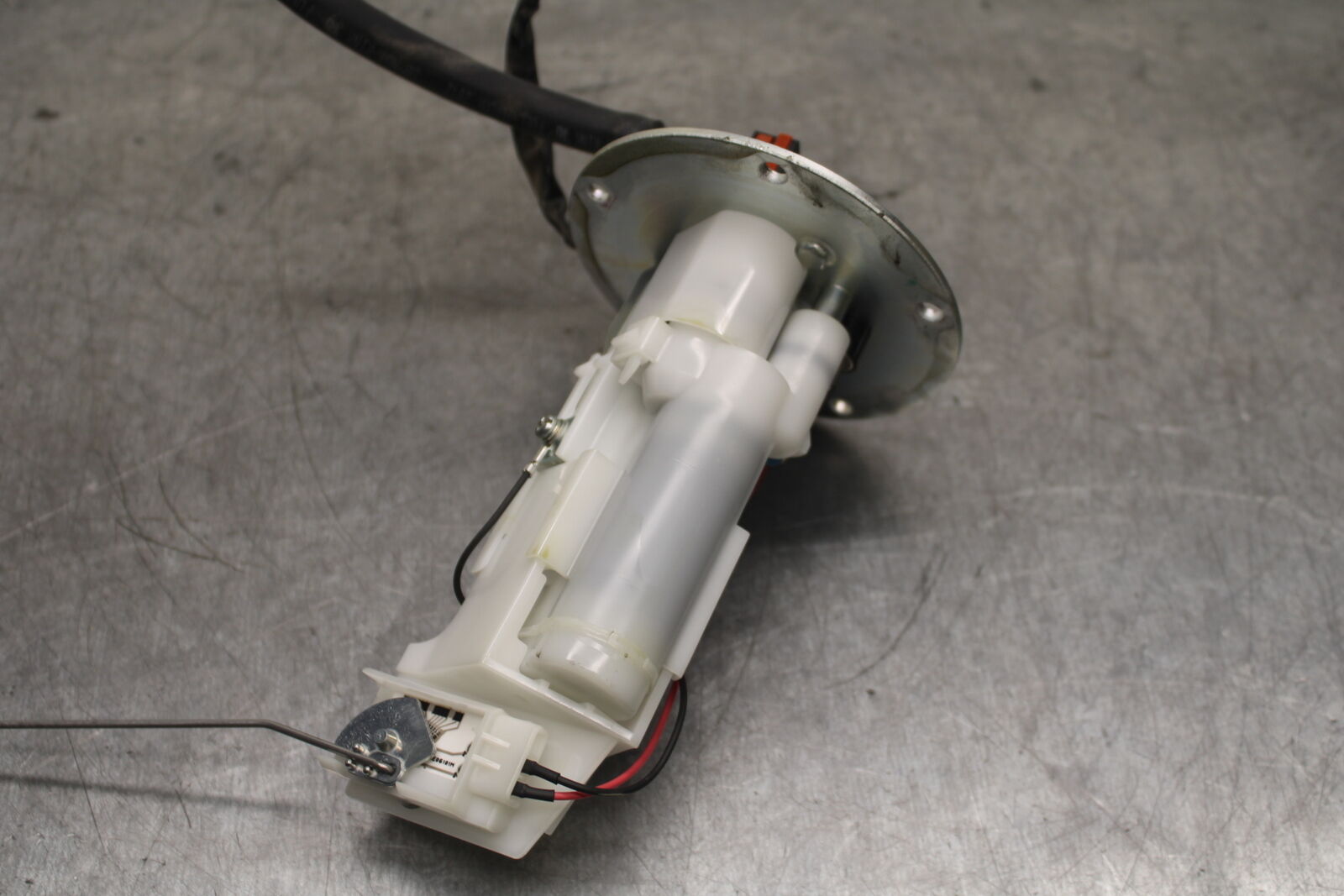 18-23 KAWASAKI NINJA 400 EX400 ABS FUEL PUMP GAS PETROL SENDER UNIT BB747