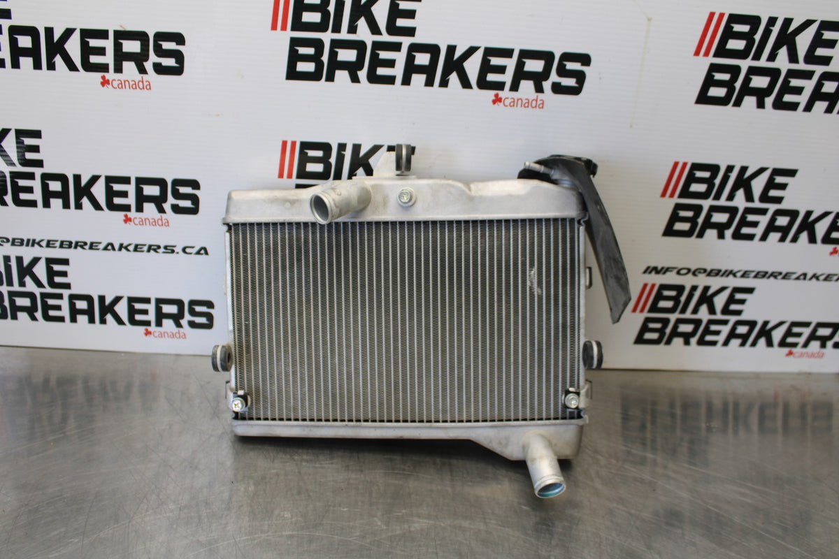 22-25 YAMAHA YZF R7 ENGINE RADIATOR MOTOR COOLER COOLING RADIATER BB182