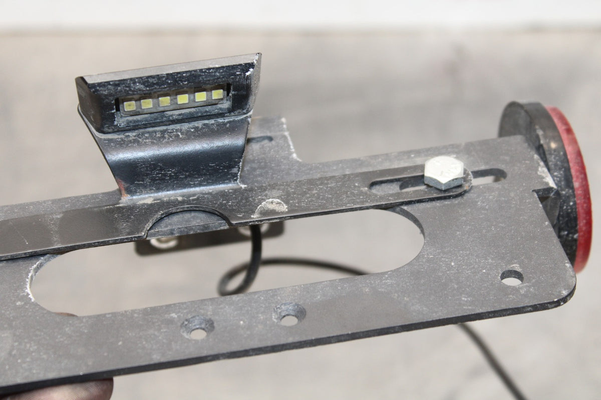 08-16 YAMAHA YZF R6 FENDER ELIMINATOR LICENSE PLATE BRACKET  BB856