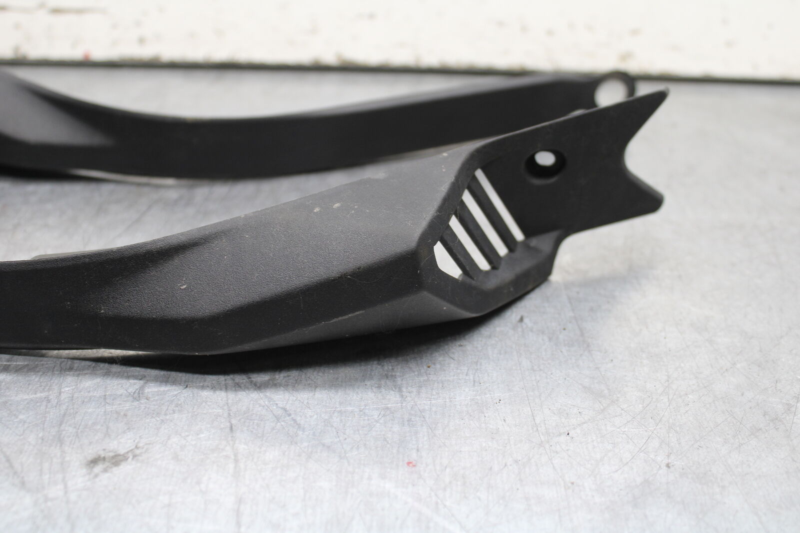 12-17 KAWASAKI ER-6N Z650 RIGHT LEFT GAS FUEL TANK PANELS COVERS TRIM SET  BB709