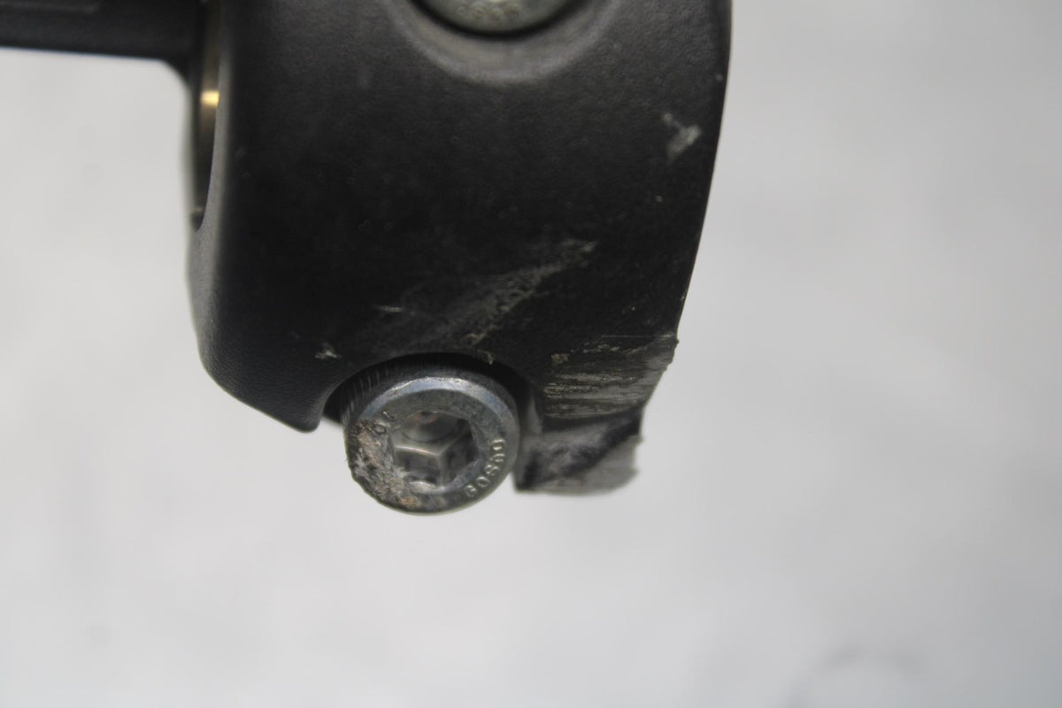 2007 Yamaha V Star 1300 XVS1300A HANDLEBAR RISERS BB78