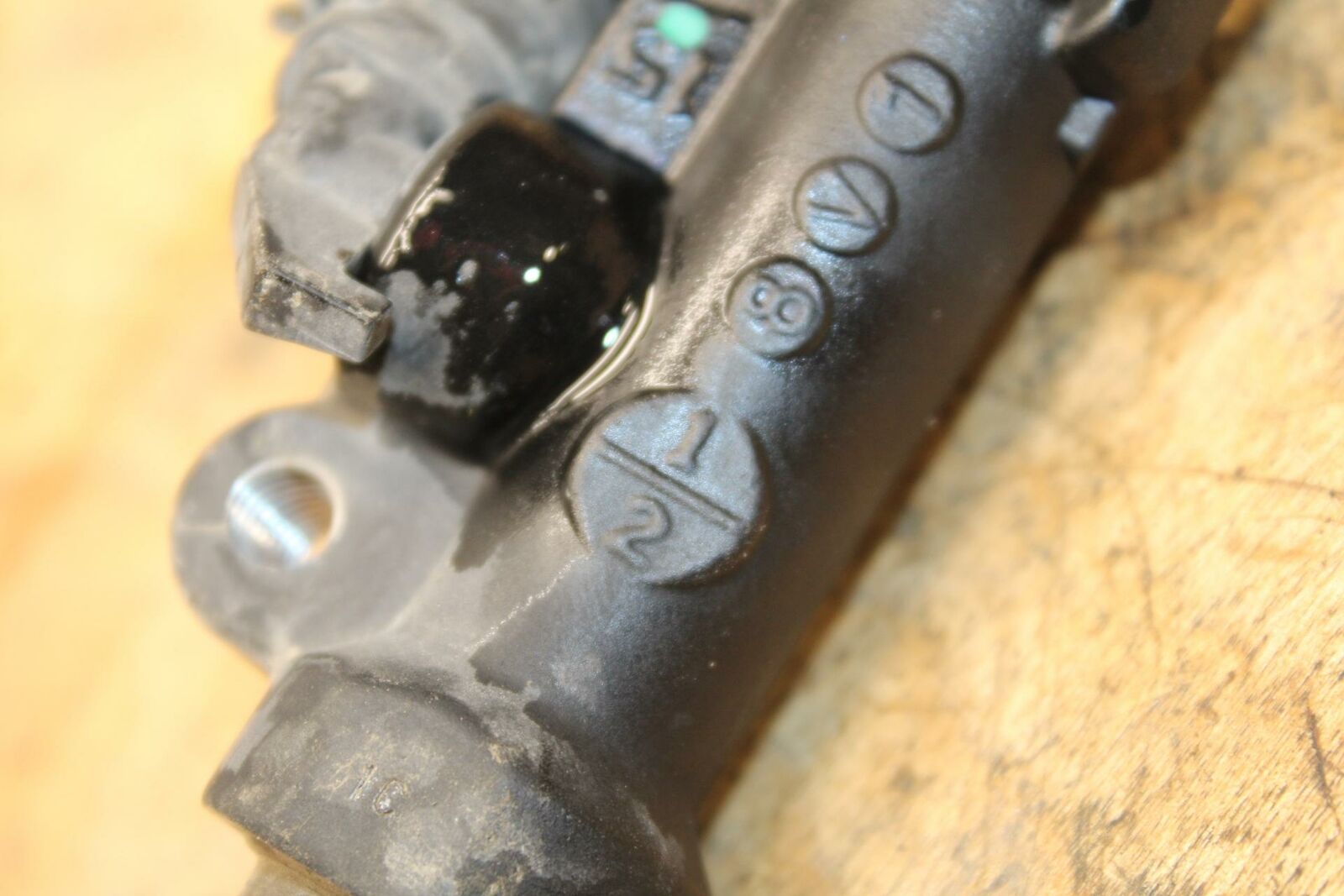 17-20 YAMAHA BOLT XVS950 R-SPEC BREMBO REAR BACK BRAKE MASTER CYLINDER  BB348