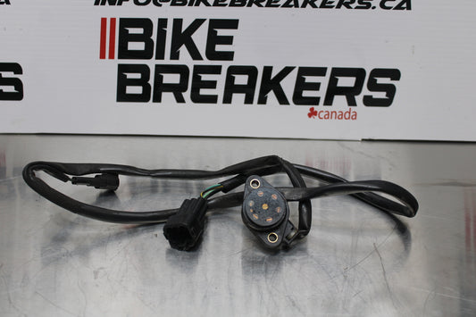 13-18 KAWASAKI NINJA ZX6R ENGINE MOTOR GEAR POSTION SENSOR BB143