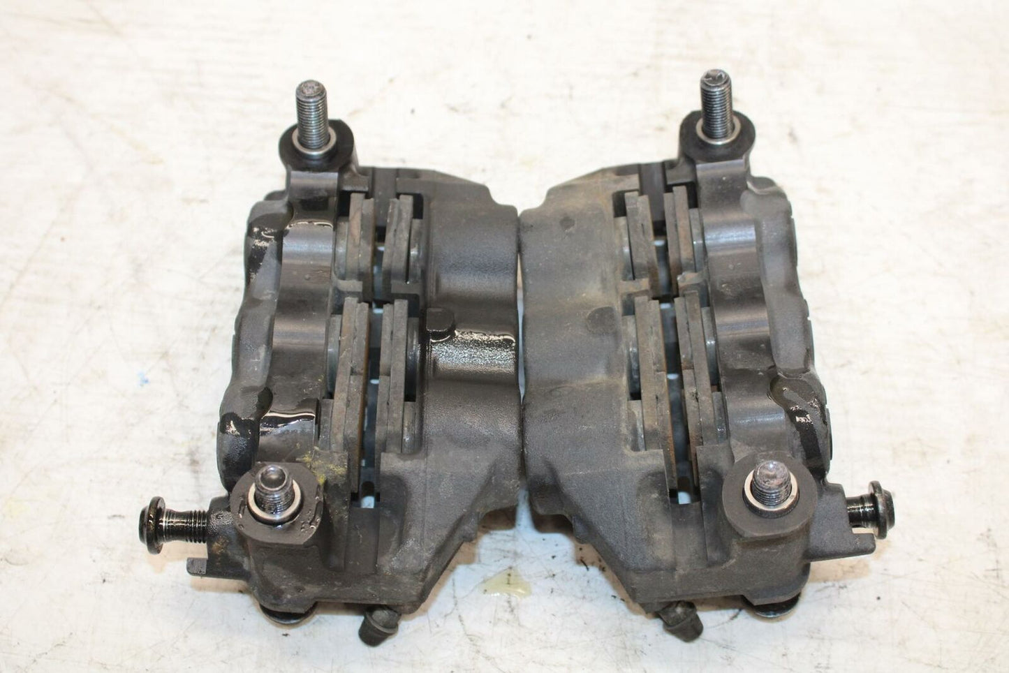 09-14 YAMAHA YZF R1 RIGHT LEFT FRONT BRAKE CALIPER SET PAIR CALIPERS BB286