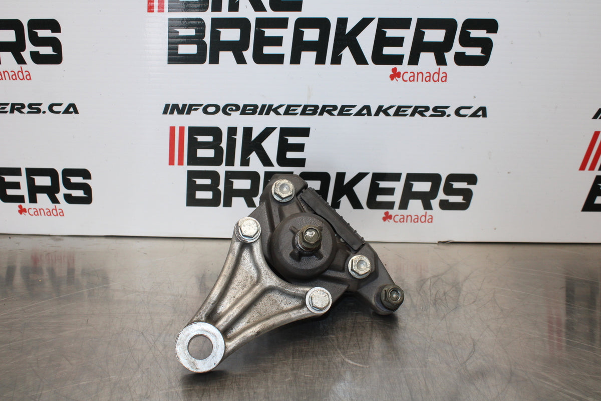 04-09 SUZUKI GS500F REAR BACK BRAKE CALIPER W MOUNT BRACKET BB165