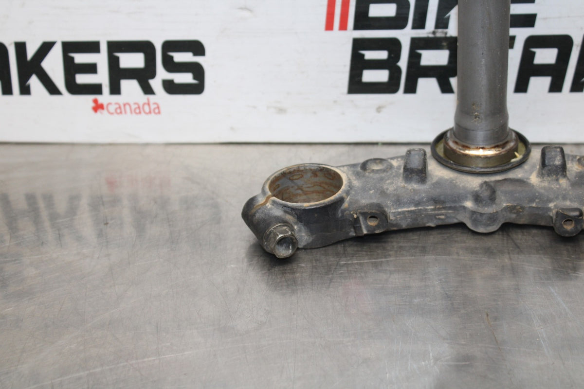 98-05 HONDA SUPER HAWK 1000 VTR1000F FRONT FORKS CLAMP LOWER TRIPLE TREE BB821