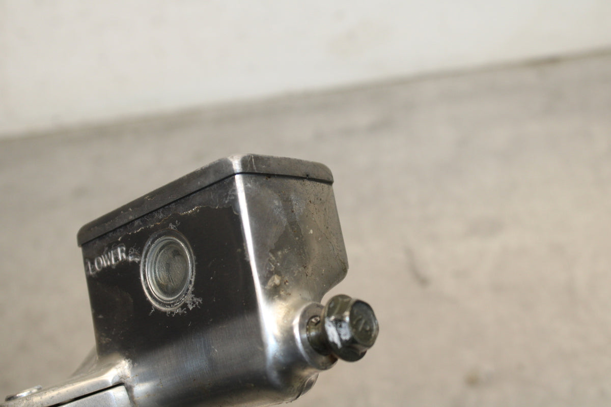 00 SUZUKI INTRUDER 1500 VL1500 FRONT BRAKE MASTER CYLINDER BB761