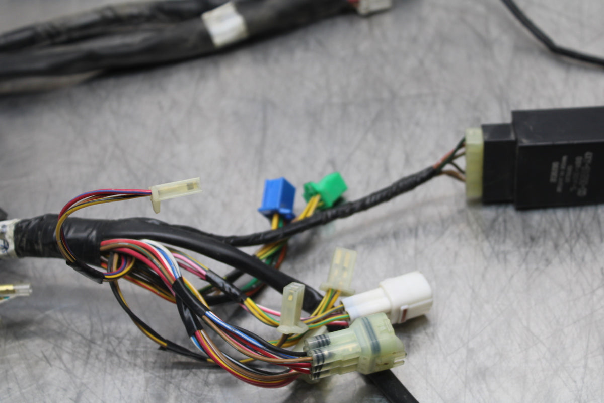 09 YAMAHA ROYAL STAR XVZ1300TF VENTURE HEADLIGHT WIRE WIRING HARNESS LOOM BB151