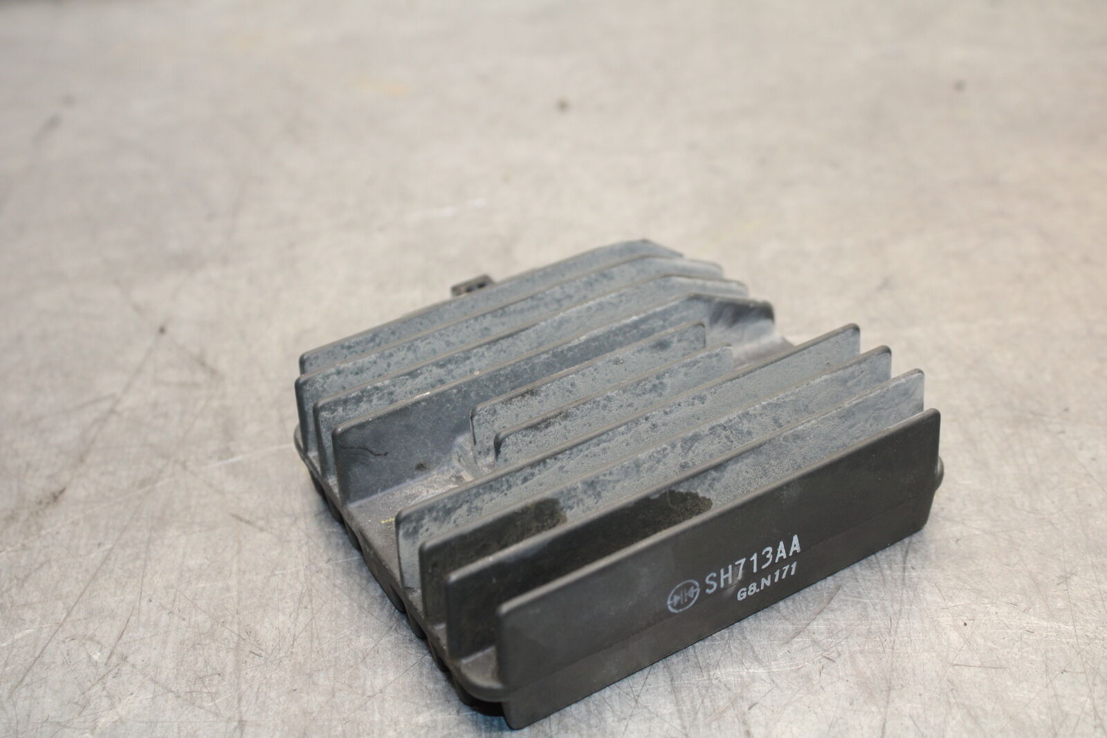 09-15 YAMAHA FZ6R RECTIFIER VOLTAGE REGULATOR  BB686