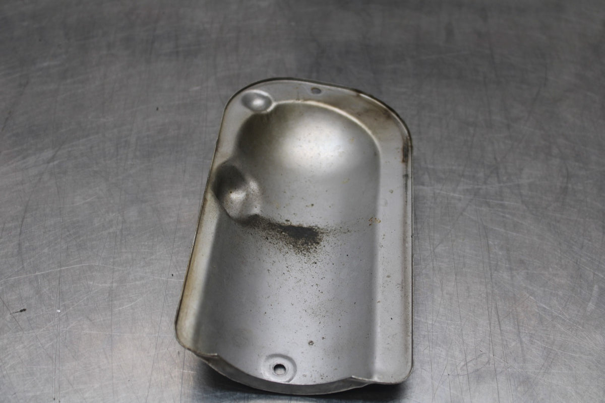 77 SUZUKI GS750 STARTER MOTOR COVER BB779
