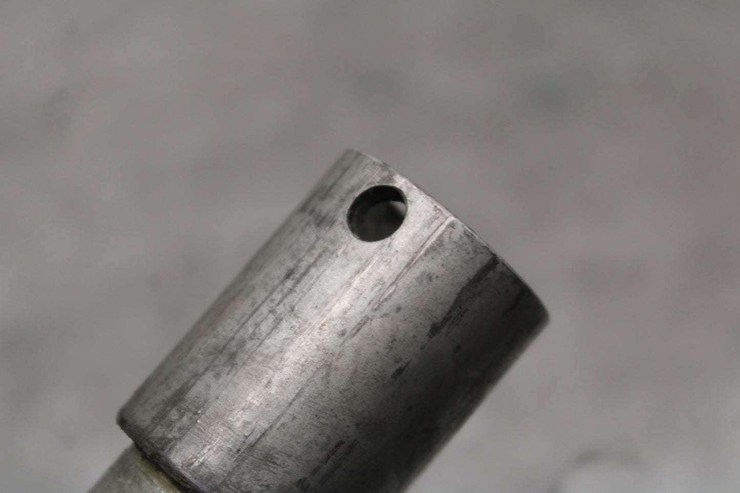 17-21 HONDA CBR1000RR SP FRONT WHEEL RIM AXLE PIVOT BOLT BB681