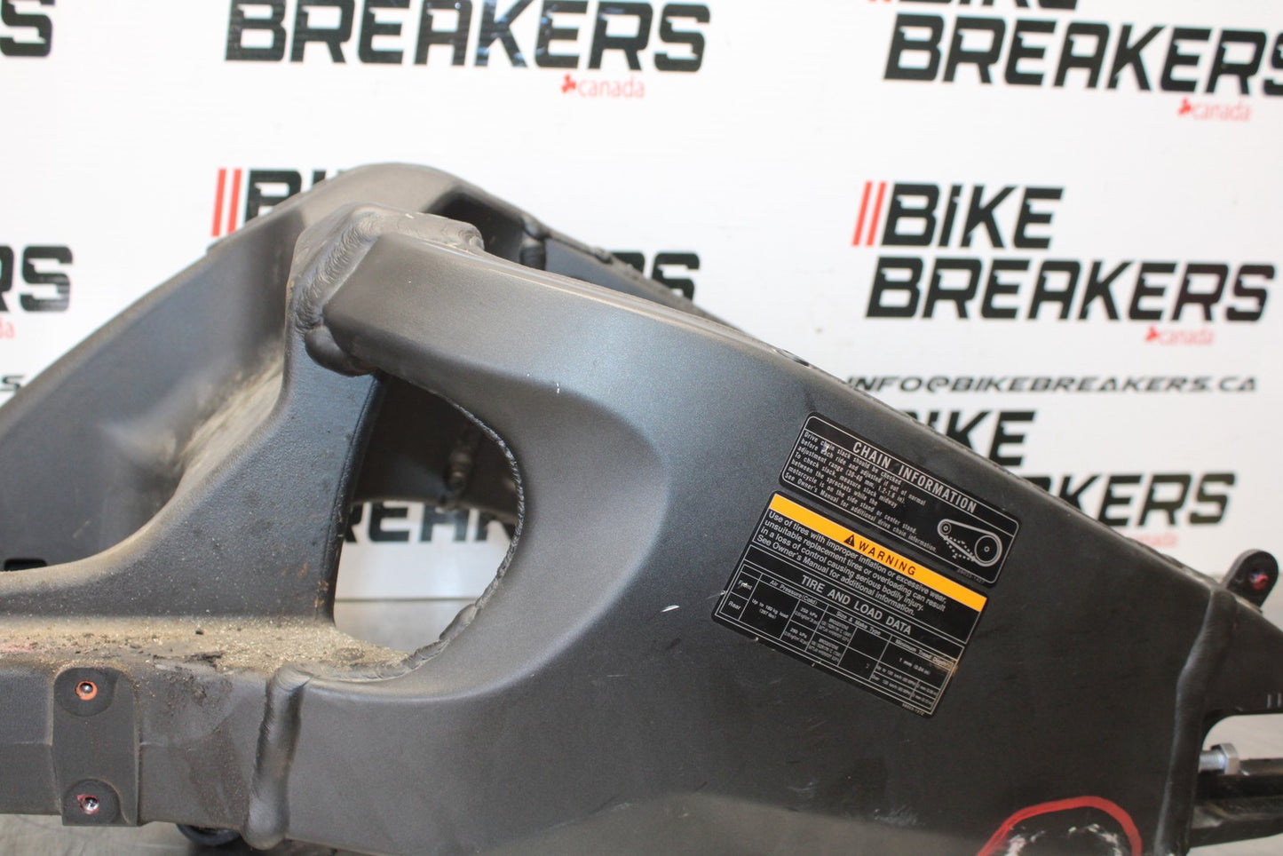 21-23 KAWASAKI NINJA ZX6R REAR SWINGARM BACK SUSPENSION SWING ARM BB179