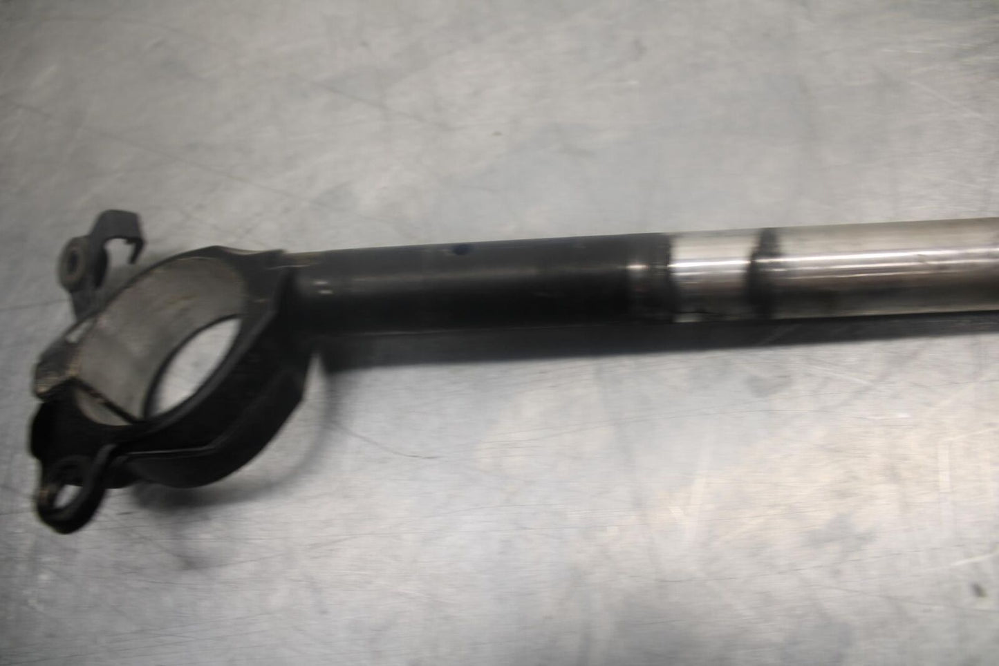 07-08 KAWASAKI NINJA ZX6R RIGHT CLIP ON HANDLEBAR 46003-0137 BB456