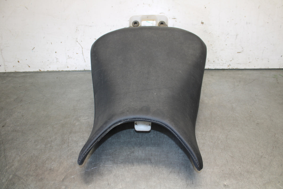 13-15 HONDA CBR500R FRONT DRIVERS SEAT PAD SADDLE PILLION 77100-MGZ-J01 BB704