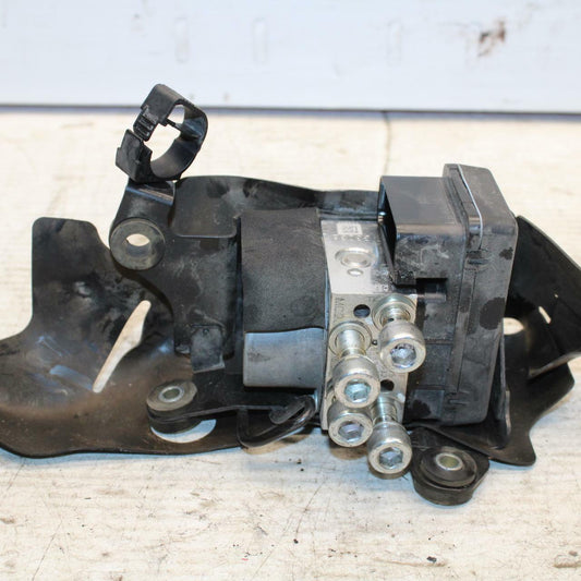 13-18 KAWASAKI NINJA ZX6R ABS PUMP UNIT MODULE BB304