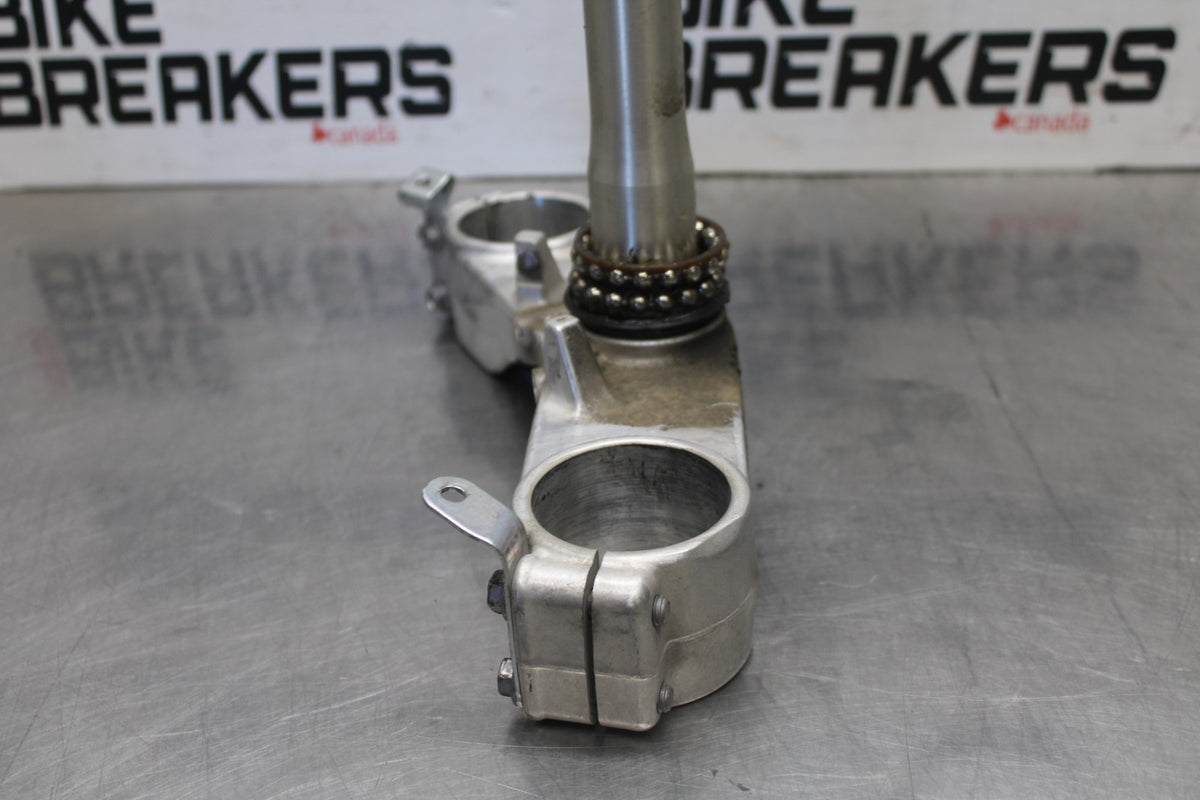 08-09 KAWASAKI NINJA ZX14R FRONT FORKS CLAMP LOWER TRIPLE TREE STEM BB932