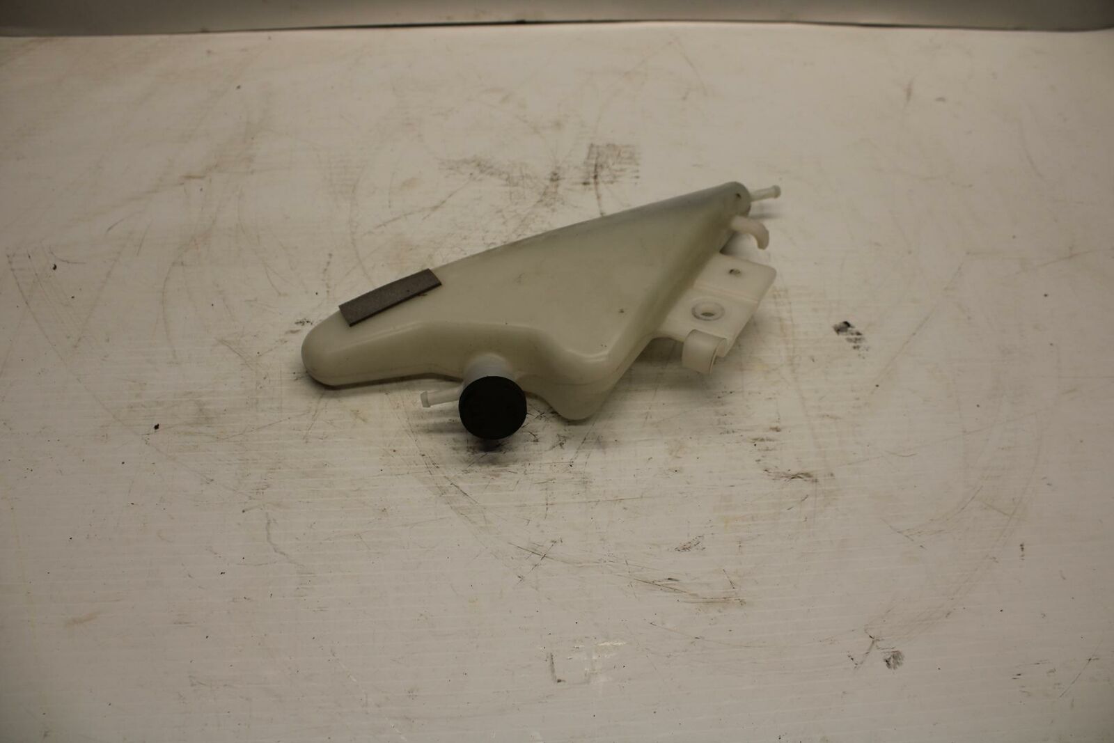 11-21 SUZUKI GSXR600 COOLANT WATER TANK RESERVOIR BOTTLE 17910-14J00 BB260