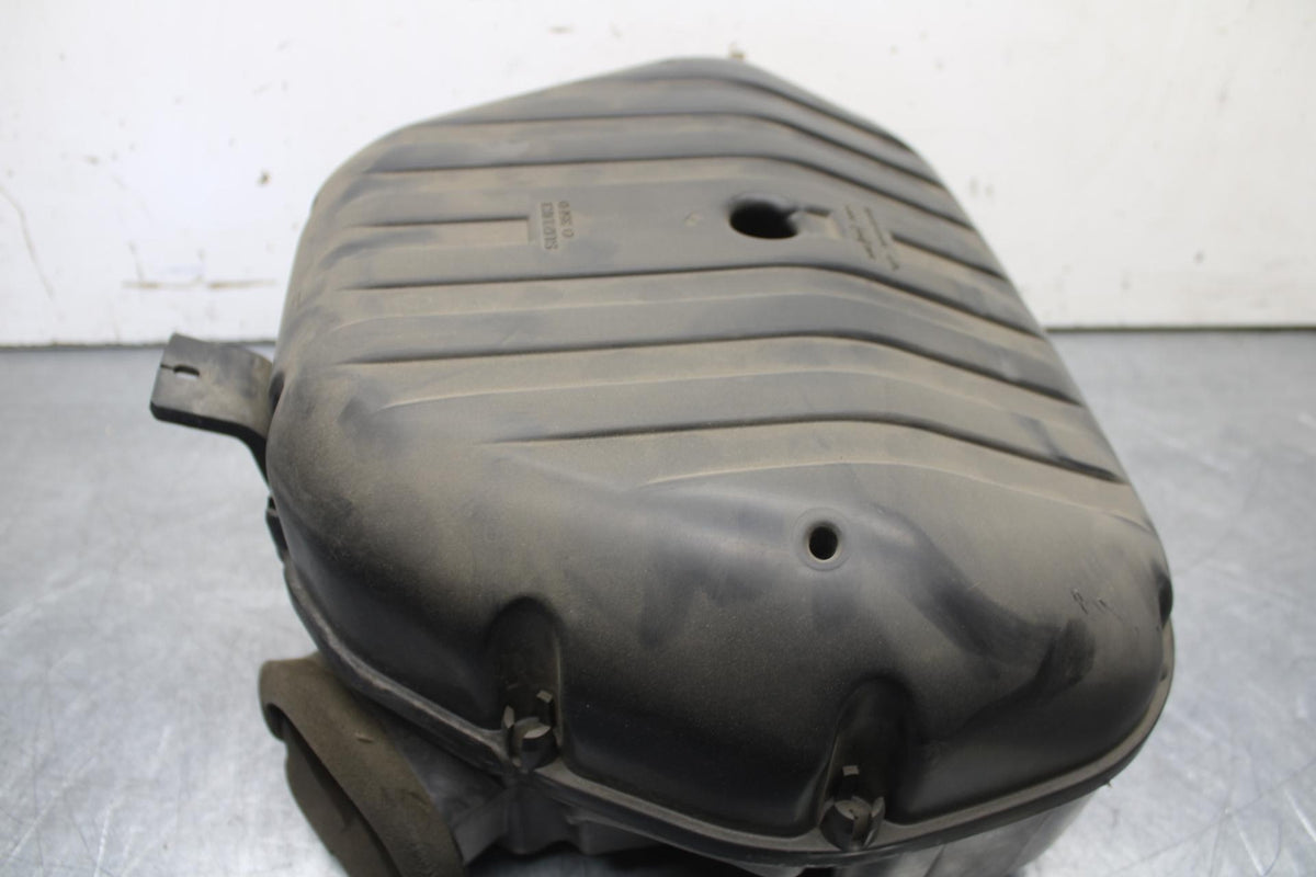 01-03 SUZUKI GSXR600 AIRBOX AIR INTAKE FILTER BOX 13700-39F00 BB633