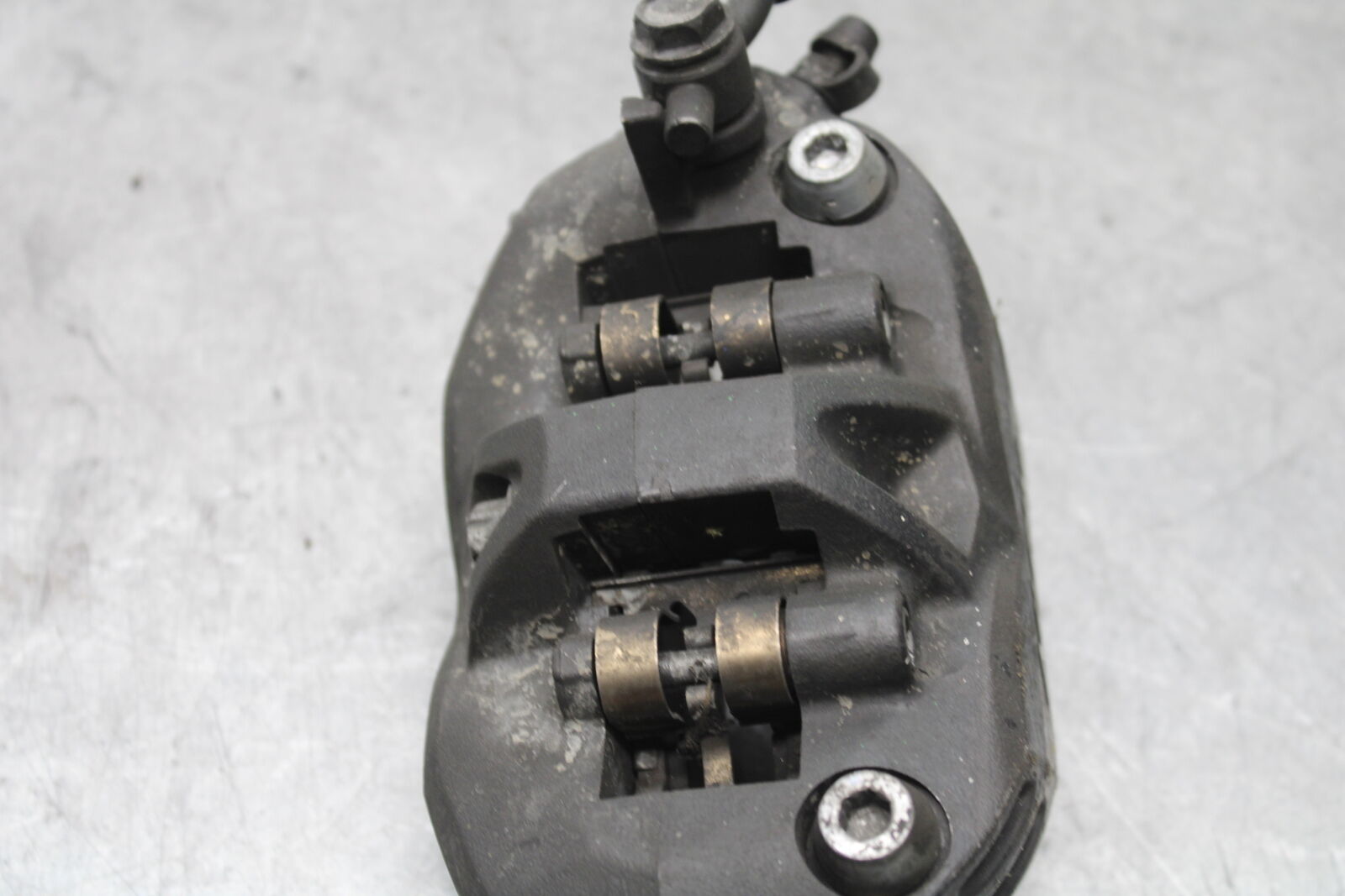 09-12 KAWASAKI NINJA ZX6R ZX600R RIGHT LEFT FRONT BRAKE CALIPER SET PAIR BB656