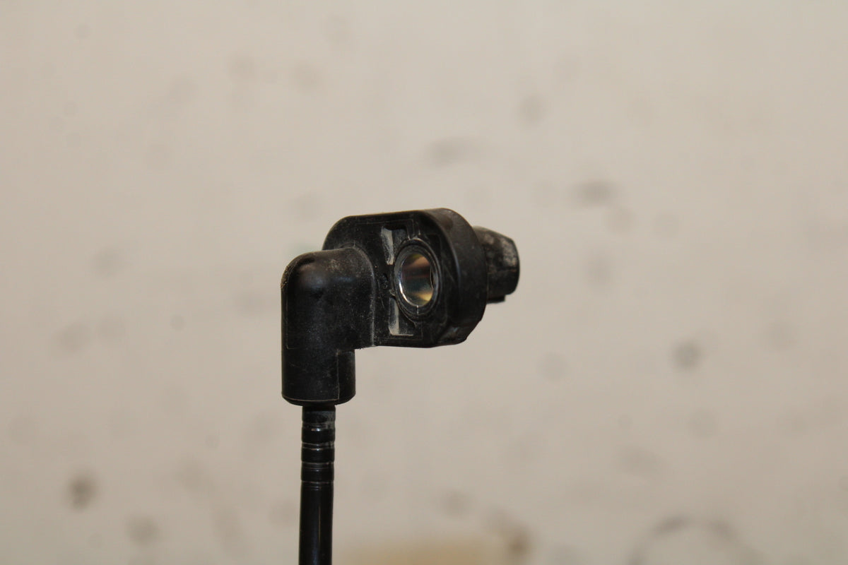 22-24 YAMAHA XSR900 FRONT ABS BRAKE SENSOR BB710