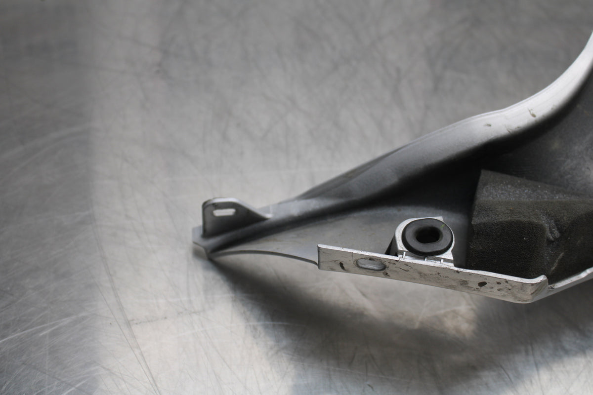 14-17 YAMAHA FZ07 LEFT LOWER MID UPPER SIDE FAIRING COWL BB162