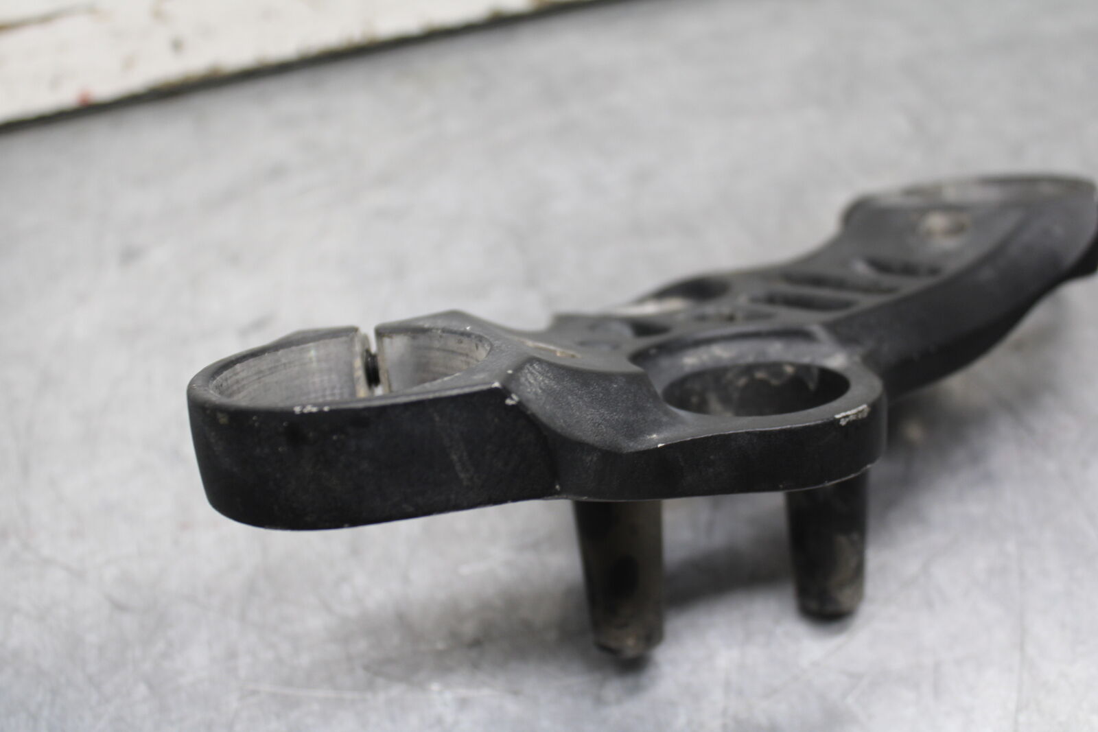 19-24 YAMAHA R3 FORKS UPPER TRIPLE TREE CLAMP BB736