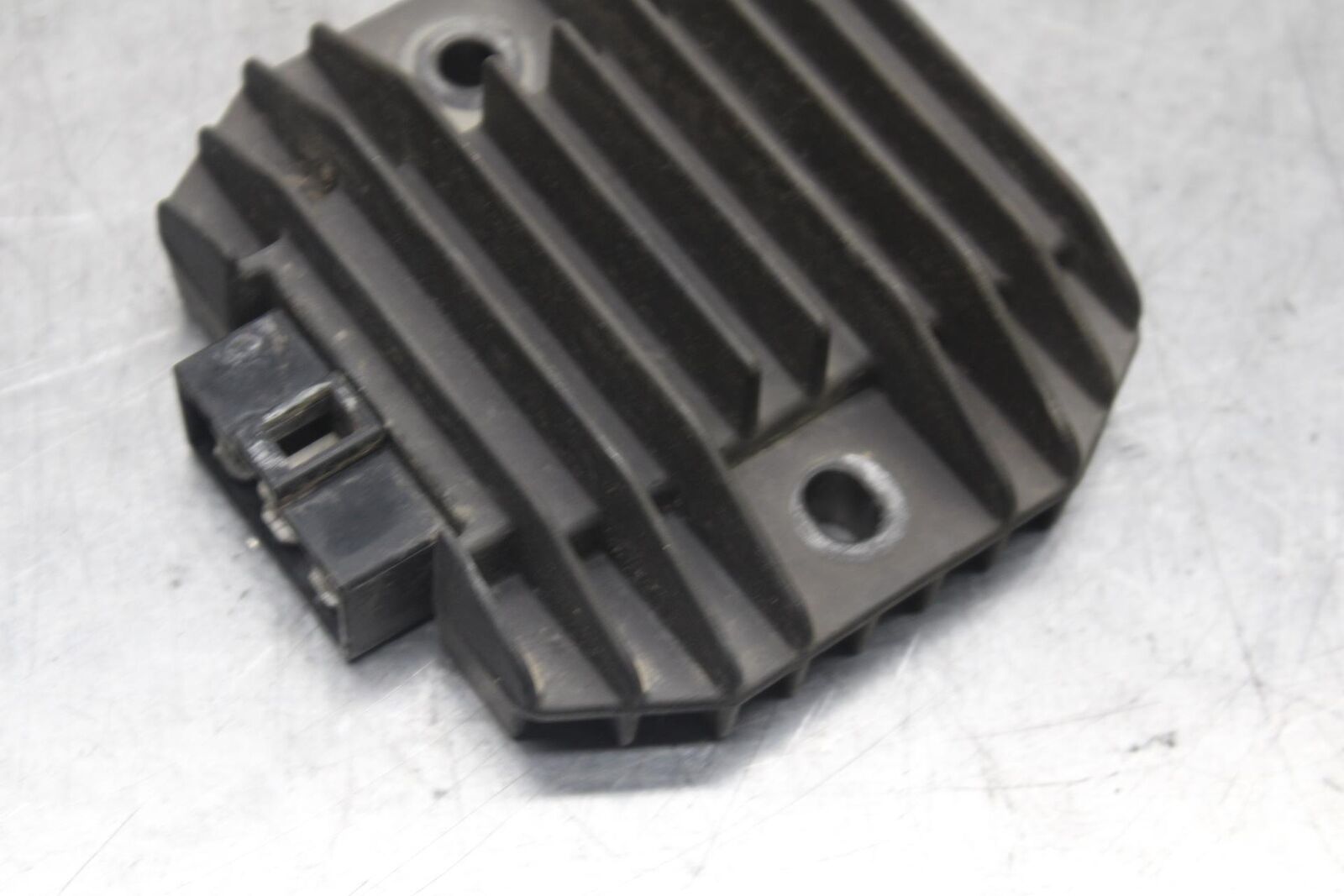 2009 Kawasaki Ninja 250R EX250J RECTIFIER VOLTAGE REGULATOR 21061-1003 BB87