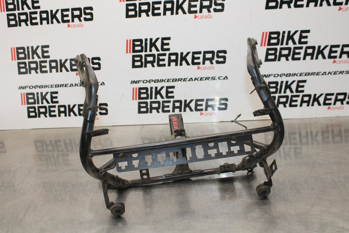 94 SUZUKI KATANA 750 UPPER FAIRING MIRROR GAUGES STAY BRACKET BB00
