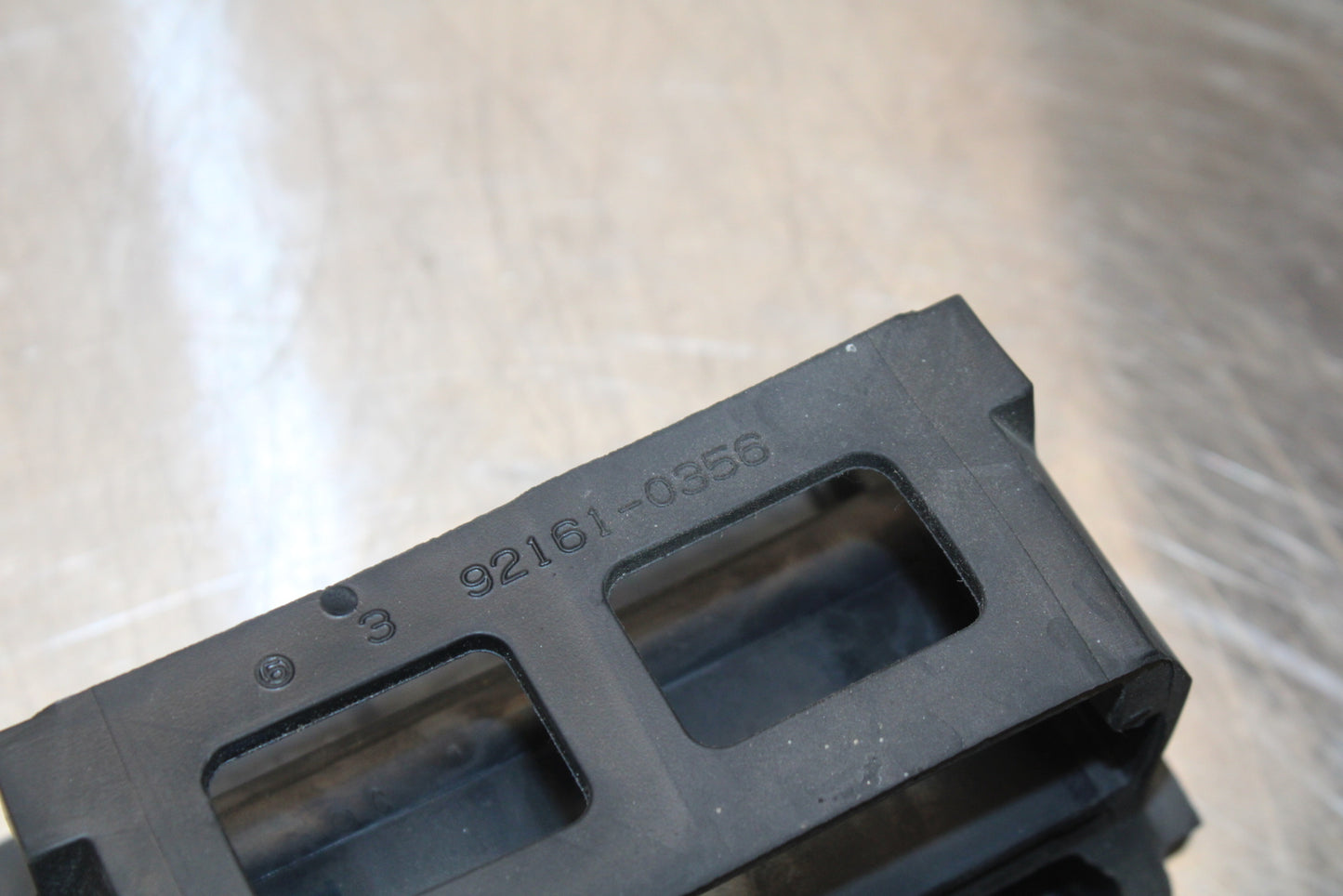 13-17 KAWASAKI NINJA ZX6R ZX636 ABS RELAY ASSEMBLY BB143