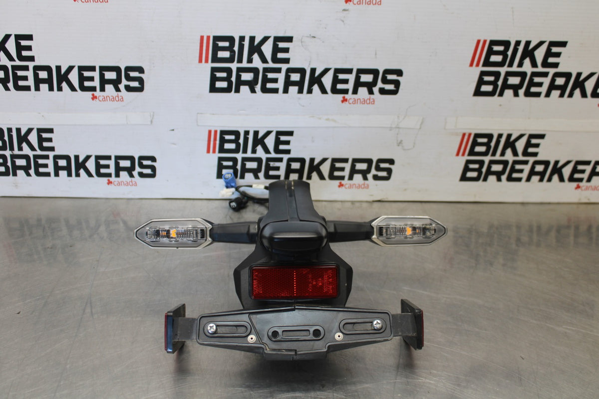 22 KAWASAKI NINJA ZX6R ZX636 ABS 40TH ANNIVERSARY REAR BACK FENDER LIGHTS BB911