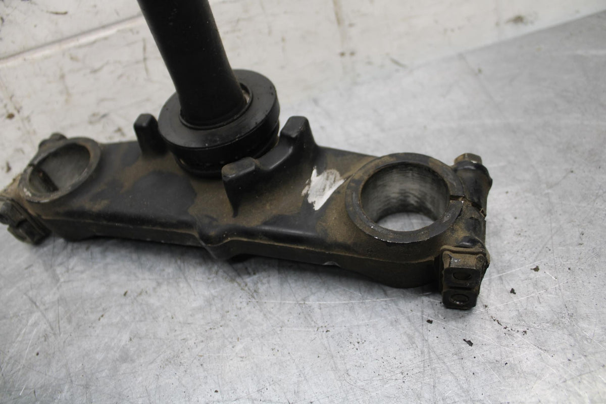 82-83 SUZUKI GS1100GL FRONT FORKS CLAMP LOWER TRIPLE TREE STEM BB30