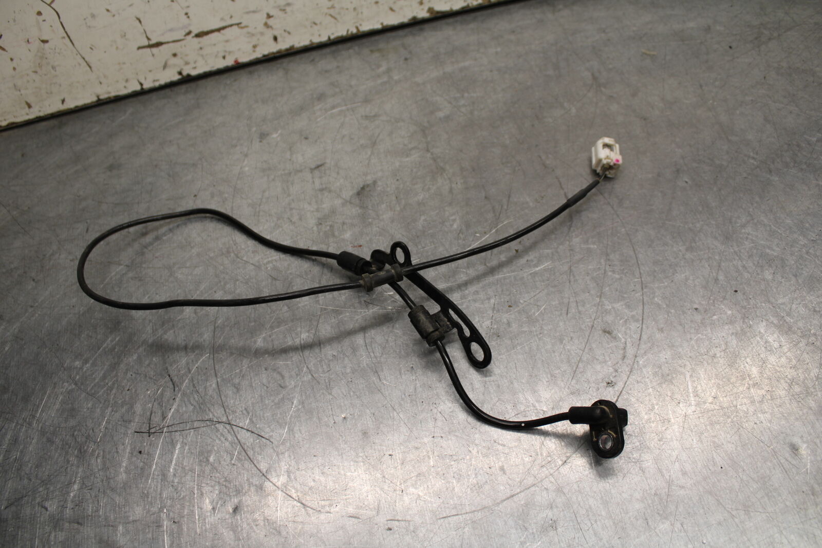 19-24 YAMAHA R3 FRONT ABS BRAKE SENSOR BB736