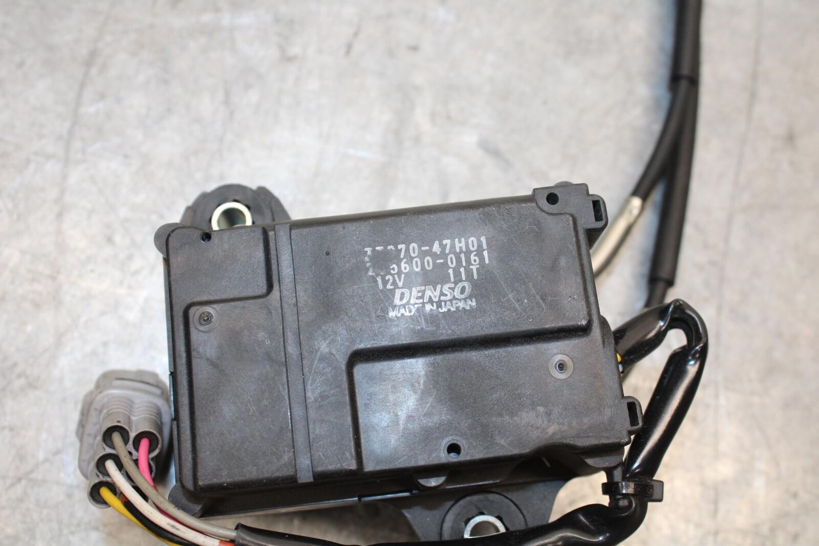 11-23 SUZUKI GSXR 750 EXHAUST VALVE SERVO MOTOR BB55