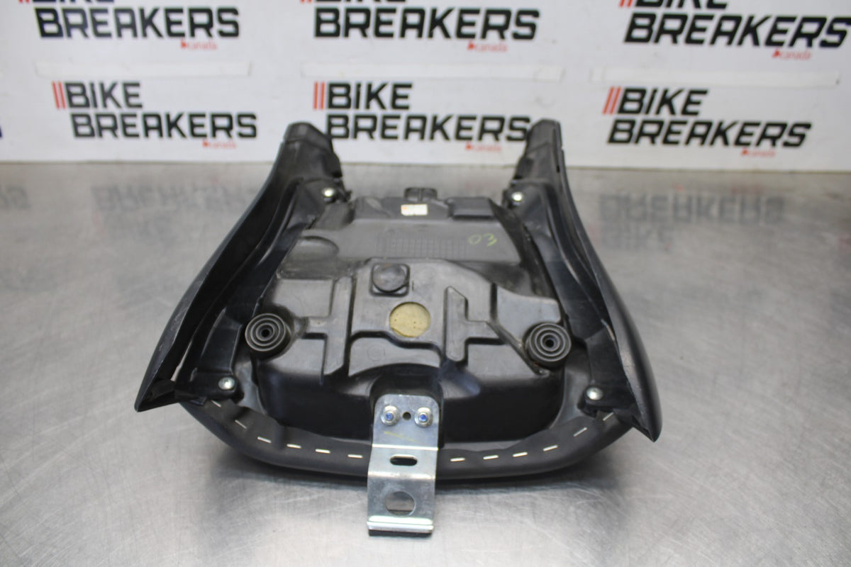 12 KAWASAKI NINJA 650 EX650E FRONT DRIVERS SEAT PAD SADDLE PILLION BB926