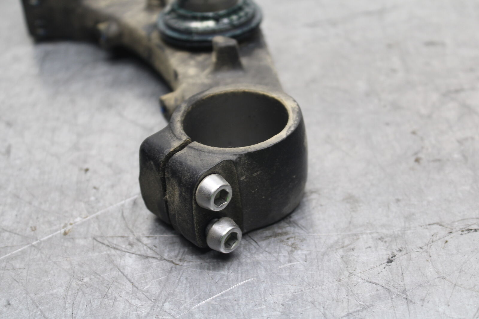 18-23 KAWASAKI NINJA 400 EX400 ABS FRONT FORKS CLAMP LOWER TRIPLE TREE BB747