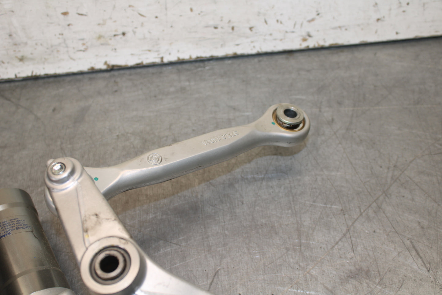 12-15 DUCATI 1199 PANIGALE REAR BACK SHOCK ABSORBER SUSPENSION BB705