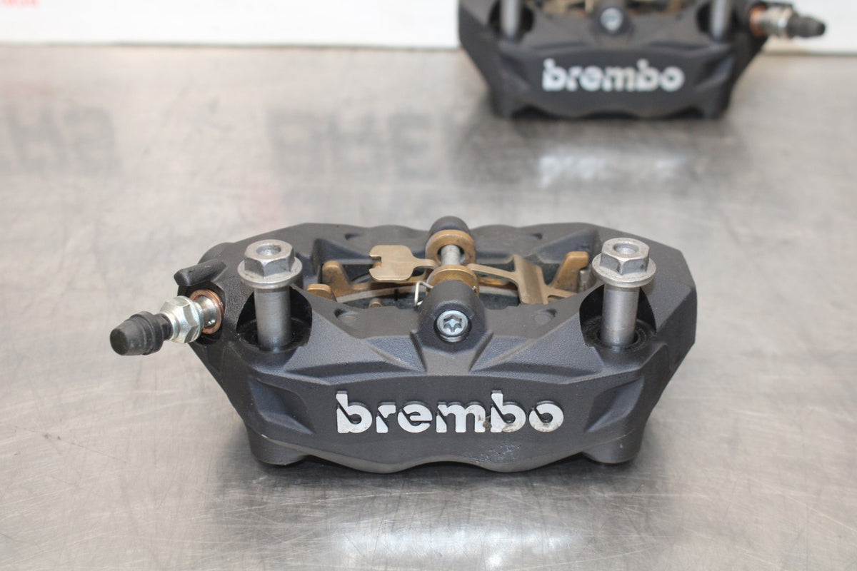 20-23 BMW F900R RIGHT LEFT FRONT BRAKE CALIPER SET PAIR CALIPERS BB923