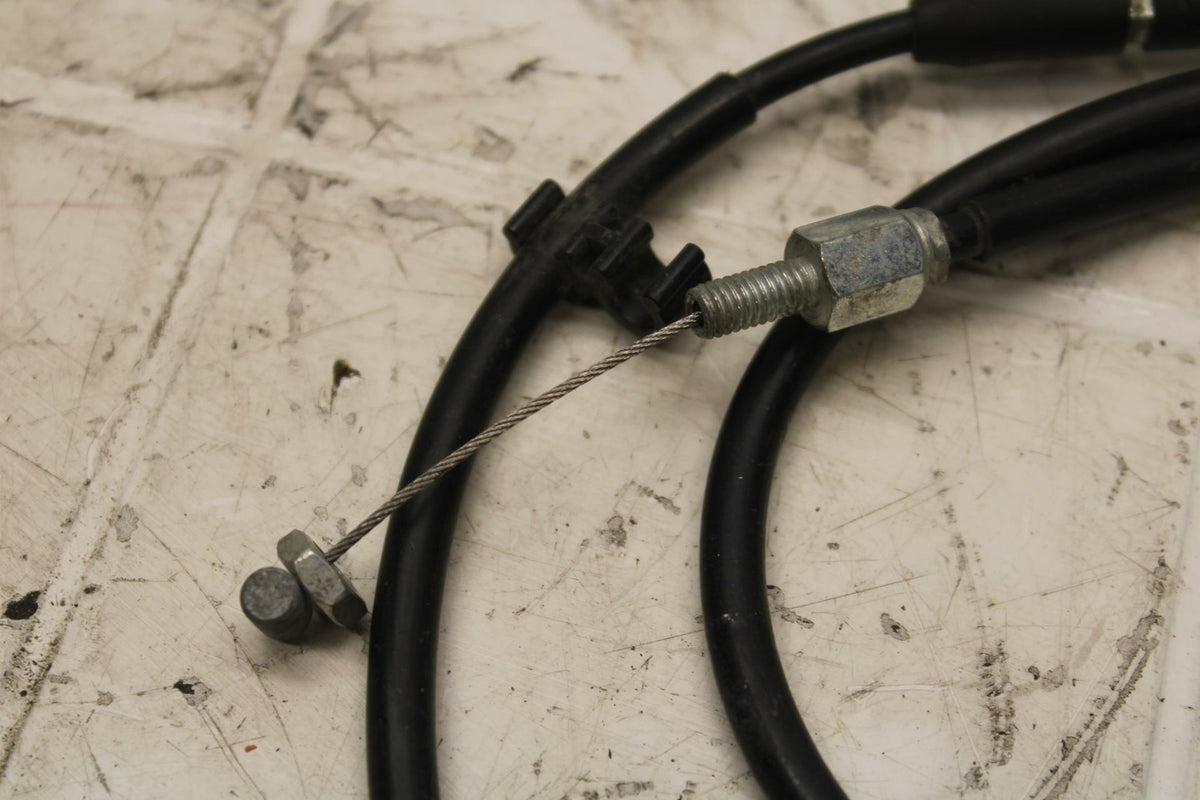 07-08 YAMAHA YZF R1 THROTTLE CABLES LINES BB24
