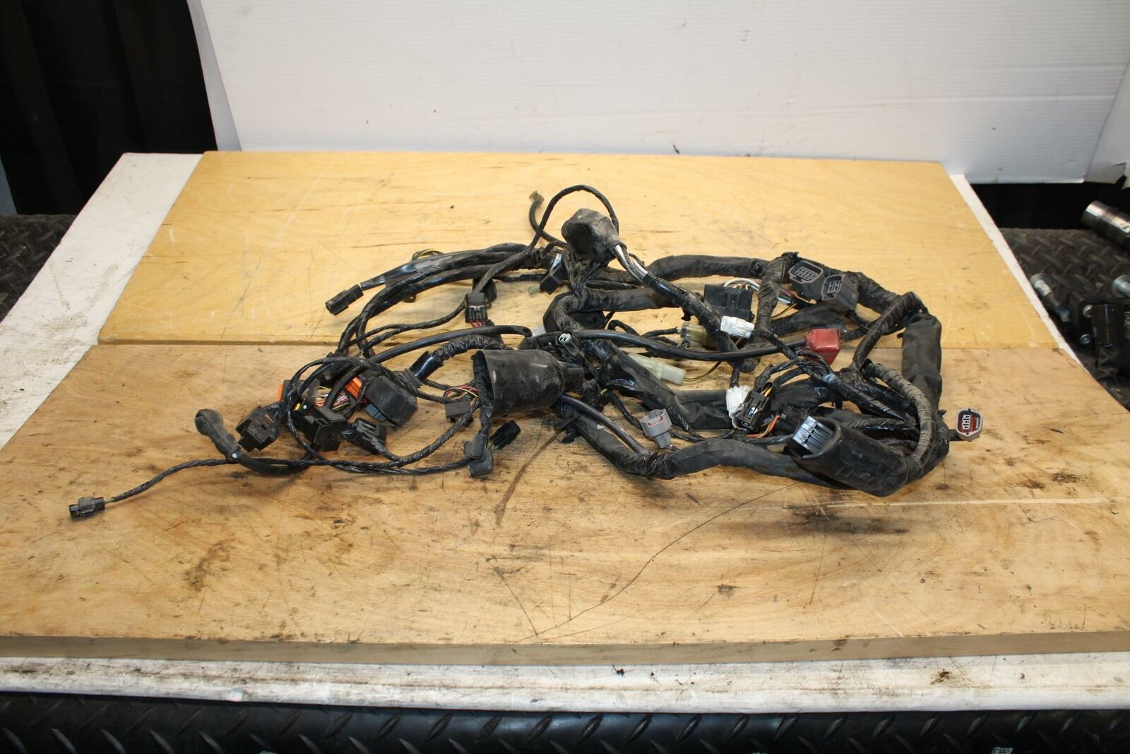 09-10 KAWASAKI ER-6N MAIN ENGINE WIRING HARNESS MOTOR WIRE LOOM 26031-0670 BB325