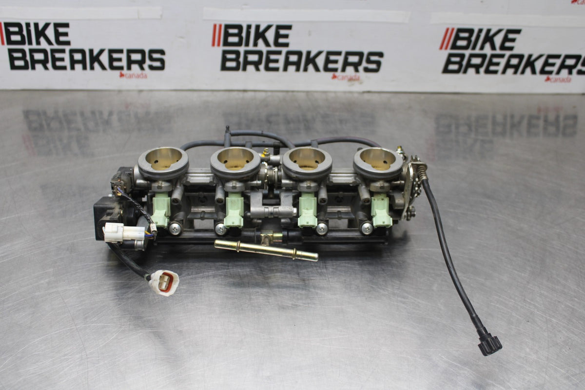 05-06 KAWASAKI NINJA ZX6R MAIN FUEL INJECTORS / THROTTLE BODIES BB877