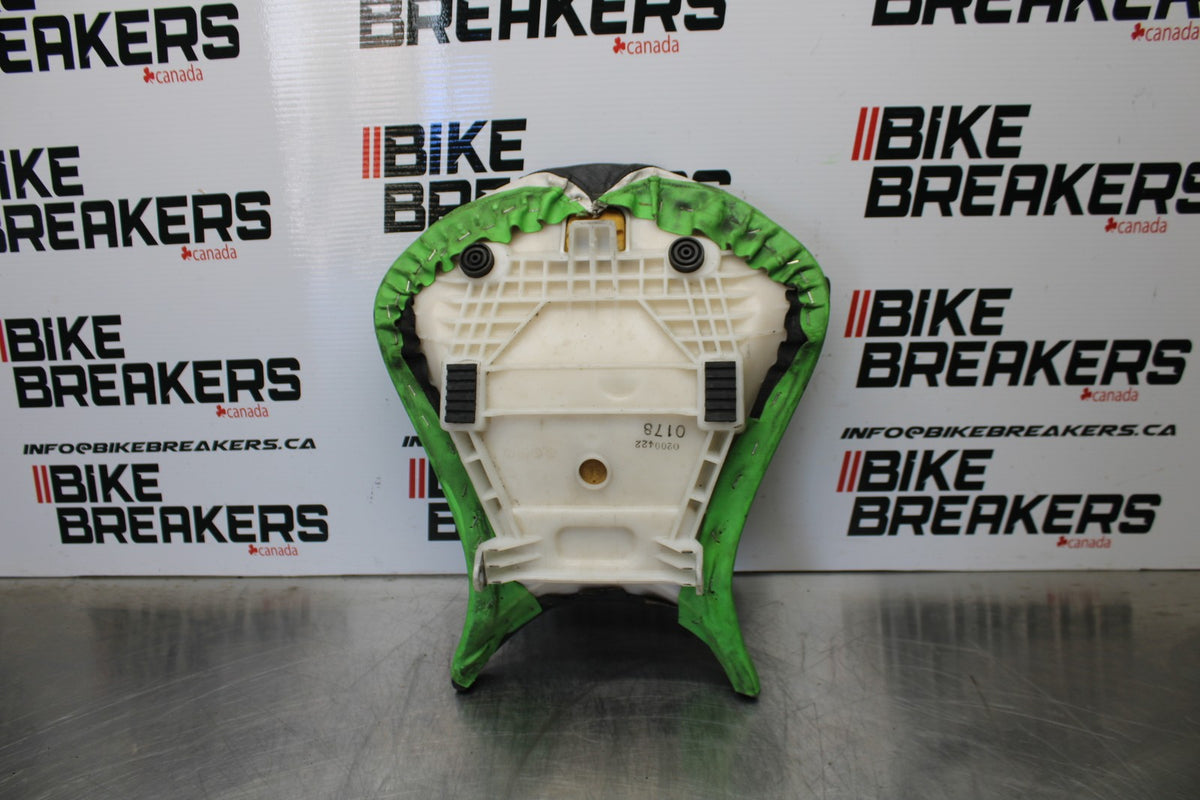 07-08 KAWASAKI NINJA ZX6R ALUMINUM FRONT DRIVERS SEAT PAD SADDLE PILLION BB175