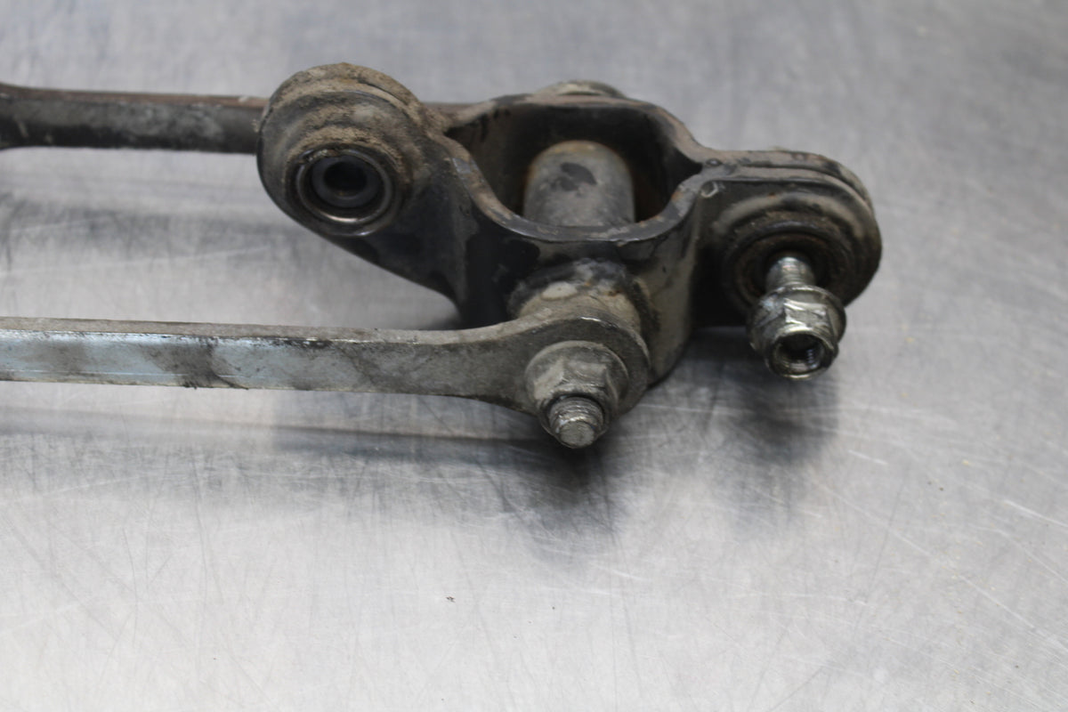04-09 SUZUKI GS500F REAR DOGBONE SHOCK LINKAGE LINK BB165