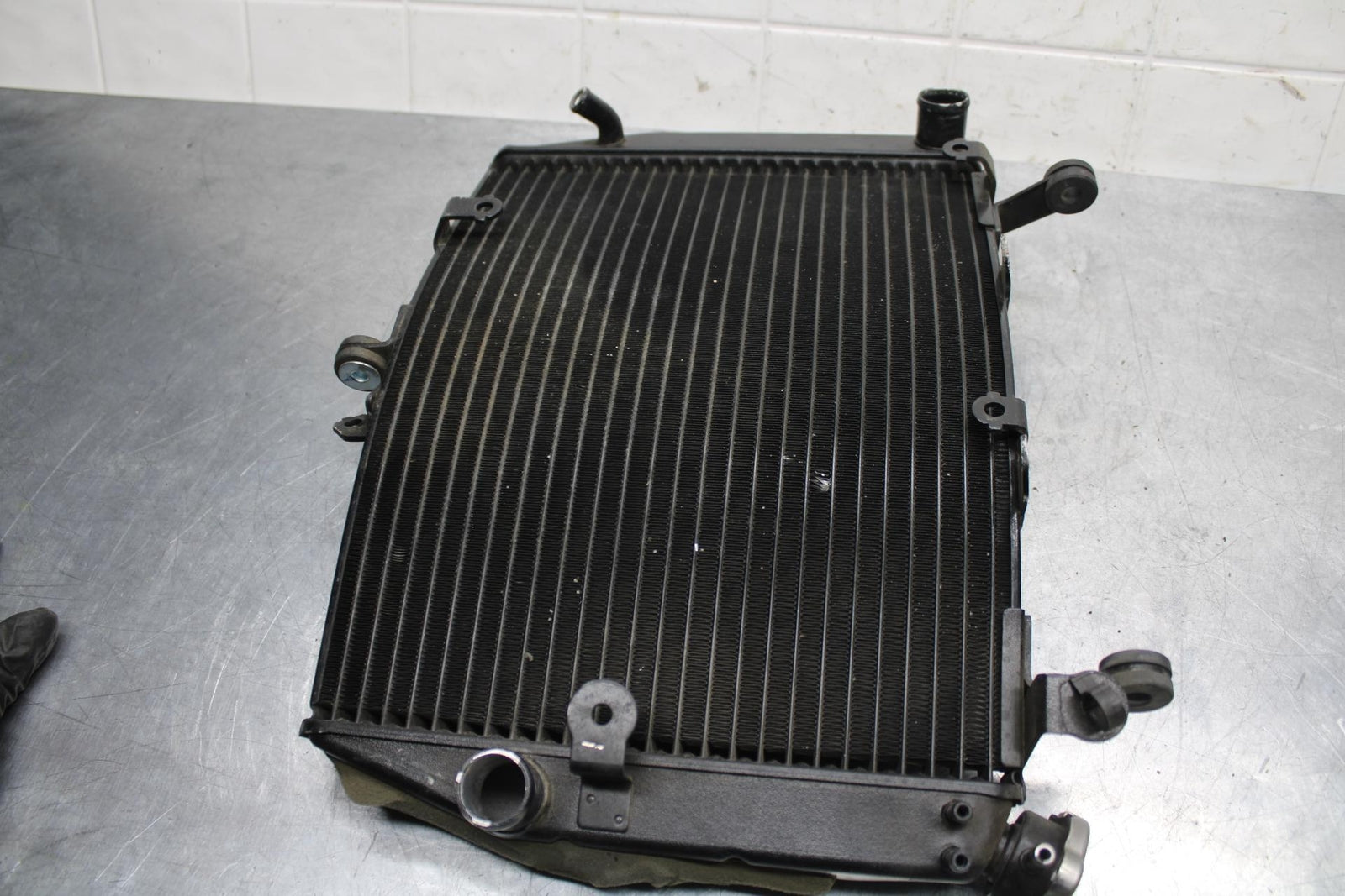 2007 Yamaha YZF R6S ENGINE RADIATOR MOTOR COOLER COOLING  BB594
