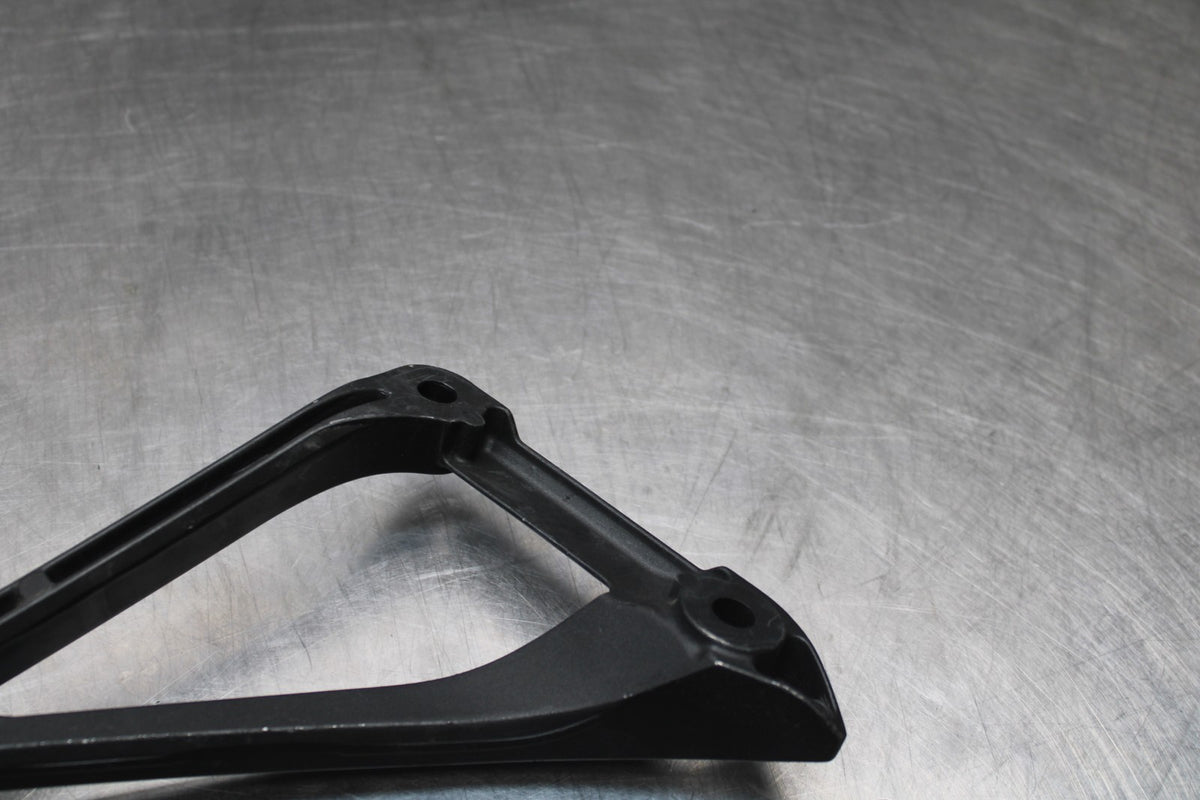 11-15 KAWASAKI NINJA ZX10R LEFT REAR BACK PASSENGER PEG BB840