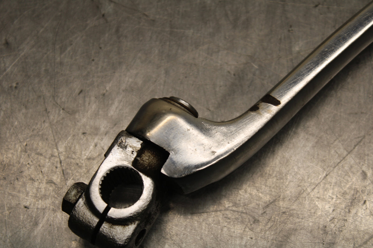 78 SUZUKI GS550E KICKSTART KICK STARTER BB133