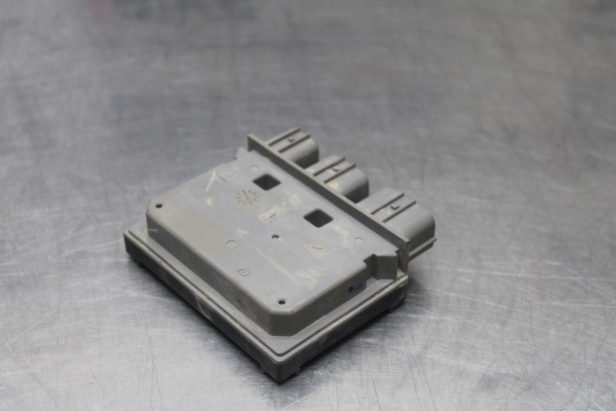 24-25 KAWASAKI NINJA ZX6R RELAY ASSEMBLY FUSE BOX BB785