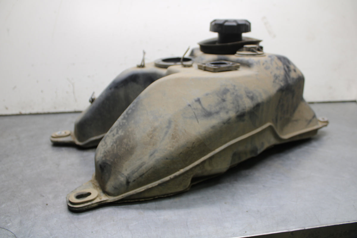 20-24 CF-MOTO CFORCE 600 TOURING GAS TANK FUEL CELL PETROL RESERVOIR BB715