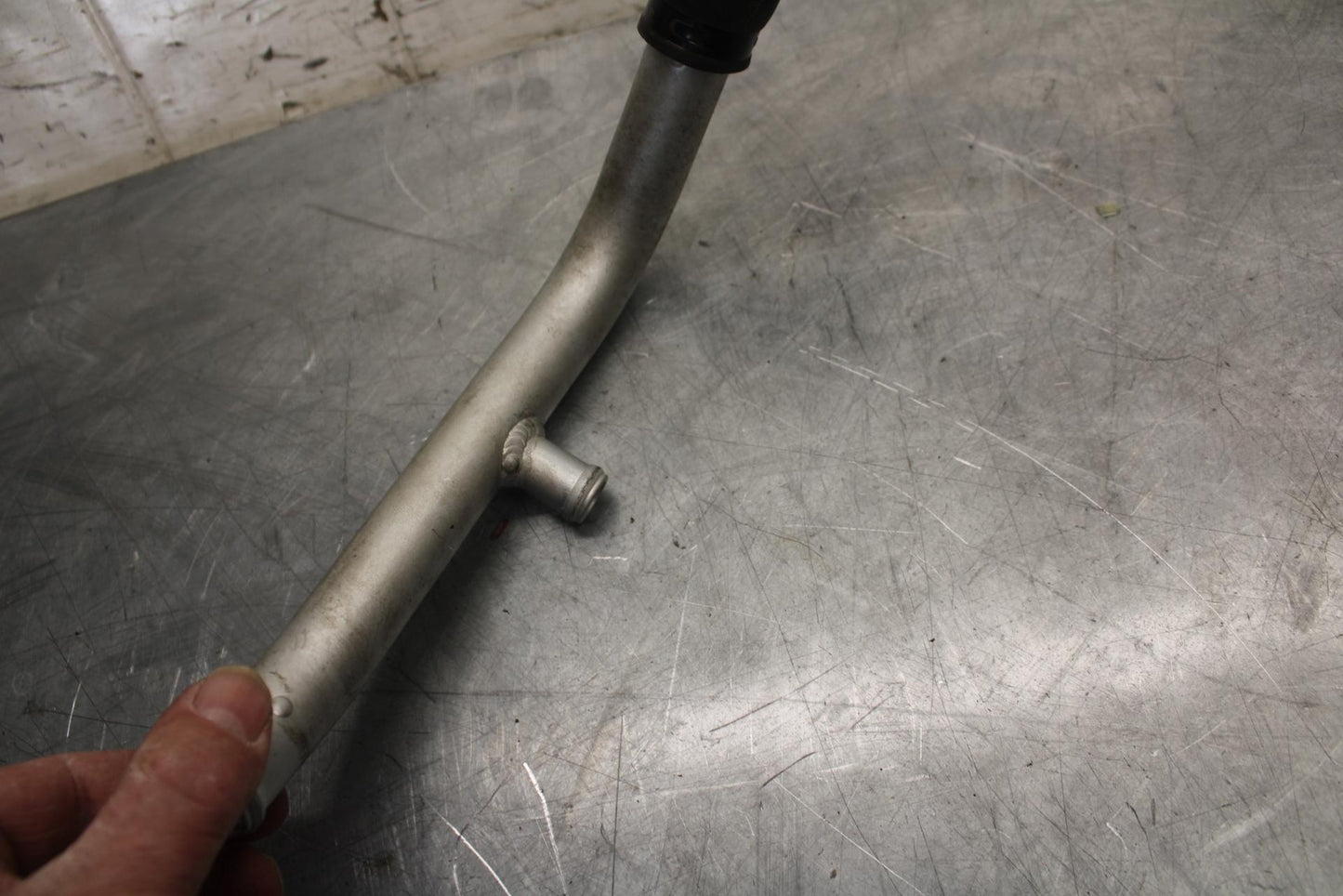 2010 Aprilia RSV1000R RADIATOR HOSE ENGINE COOLANT WATER PIPE HOSE  BB513